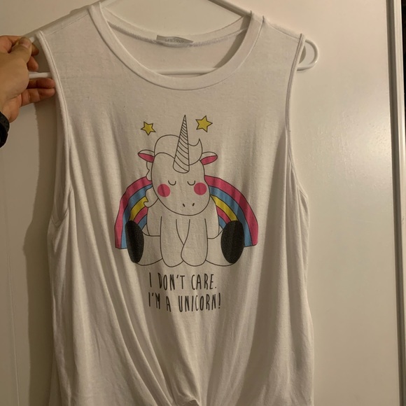 Unicorn Tee size Small - Picture 3 of 4